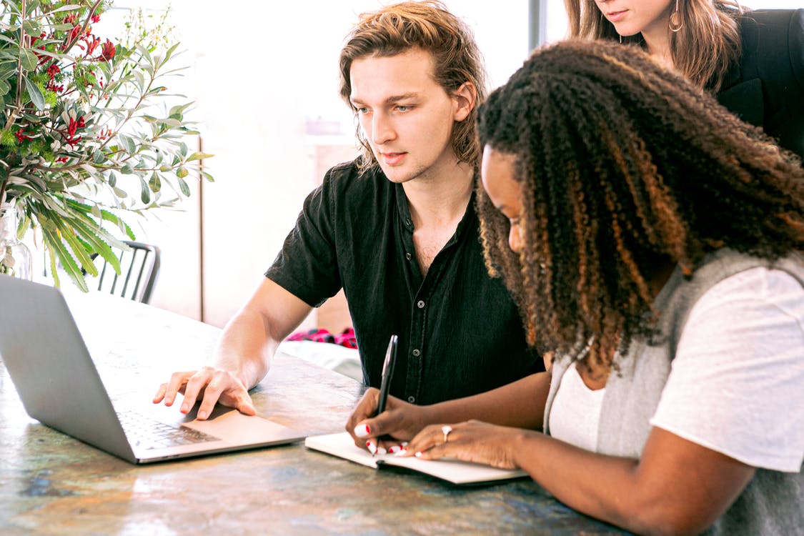 Como Fazer um Lançamento de Infoproduto com Sucesso